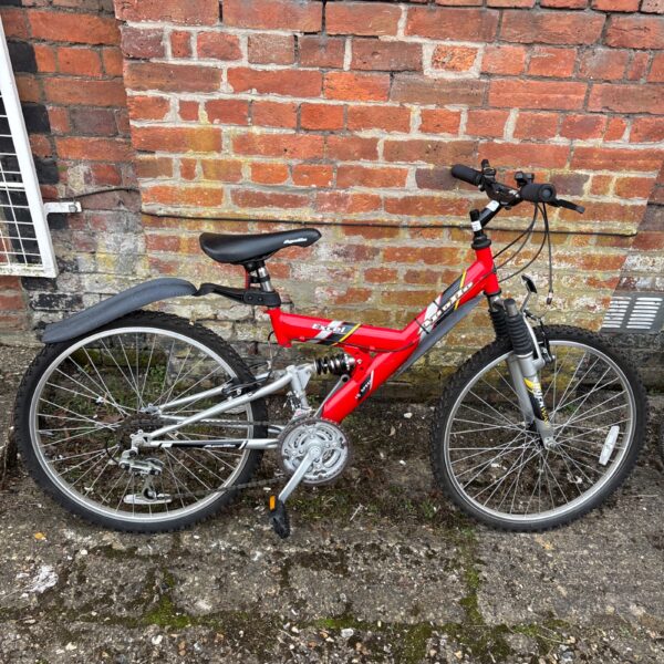 Apollo Excel full suspension mountain bike in used condition.