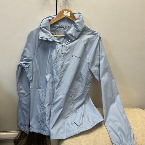 Blue Columbia XL jacket, lightweight outdoor sportswear.