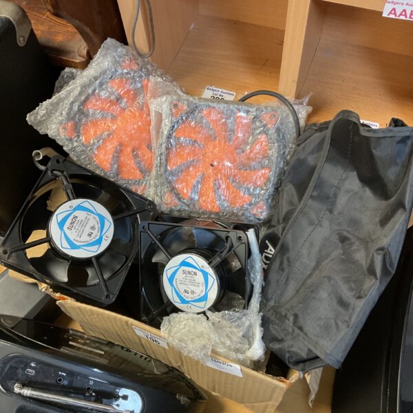 Mixed lot of computer cooling fans, including Sunon brand.