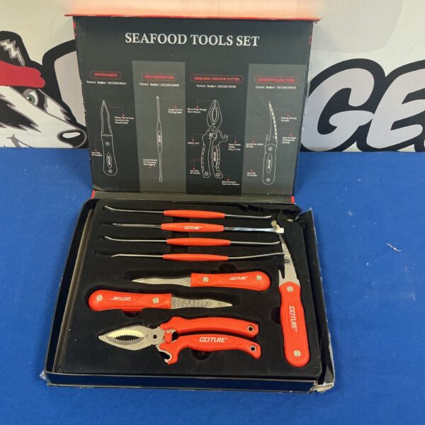Coture seafood tool set for cracking crab and lobster.
