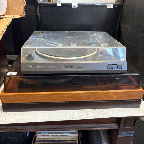 Vintage Dynatron and Dual turntable system for vinyl playback.