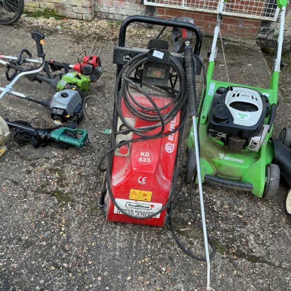 Used Ehrle KD 623 power washer for garden cleaning.