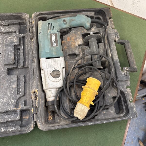 Vintage Erbauer 110v drill in original carrying case.