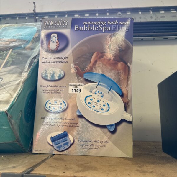 Homedics Bubble Spa Elite bath mat with remote control for relaxing bubble massage.