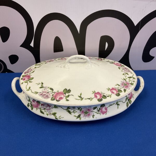 Vintage J G Meakin tureen with floral design and lid.