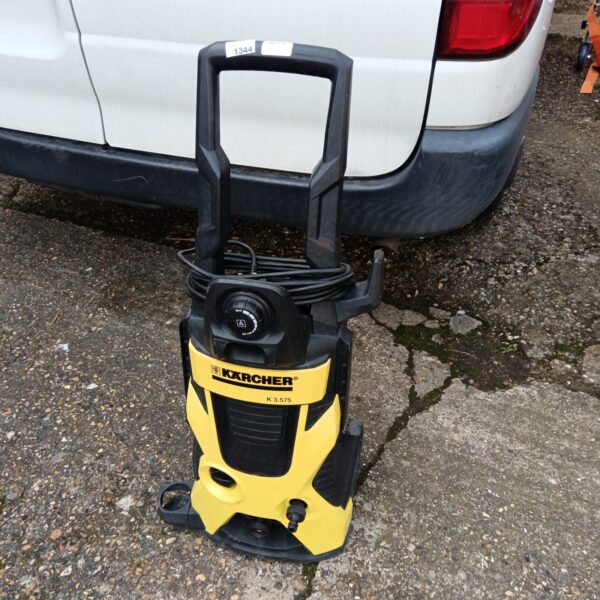 Karcher K3.575 pressure washer body for parts and repair.