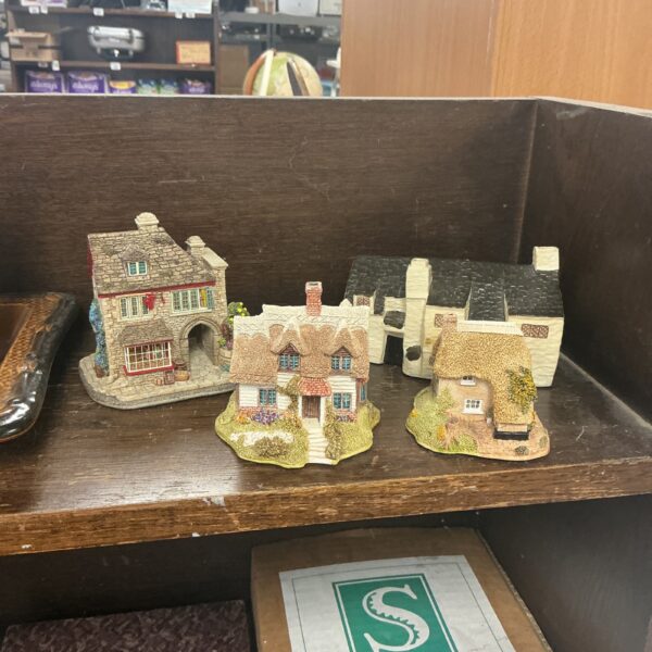 Charming Lillyput Lane porcelain cottage for miniature village displays.