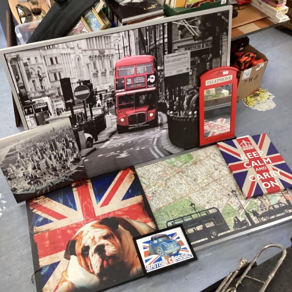 London canvas prints and red telephone box mirror for British decor.