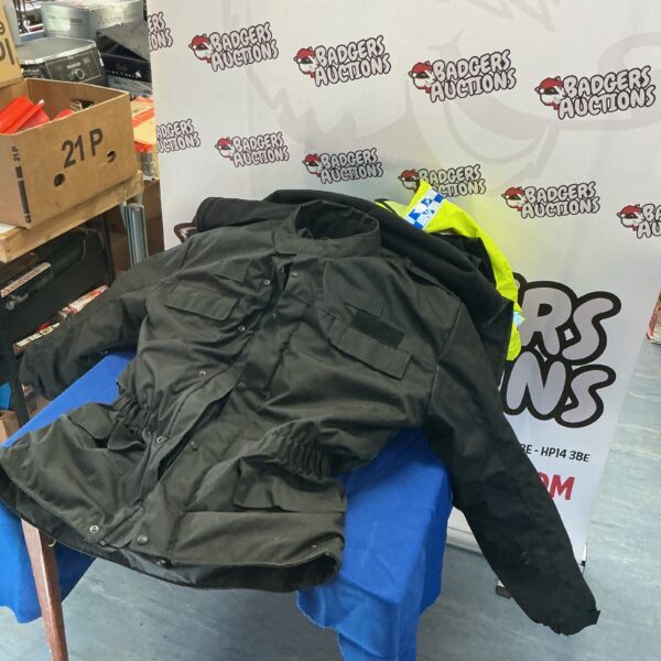 Used Met Police motorcycle jacket size 46 for sale.