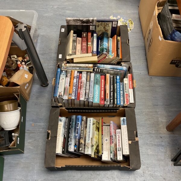 Lot of vintage military history books for collectors.
