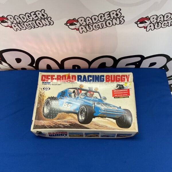 Vintage 1/18 scale Off Road Buggy model kit, detailed design.