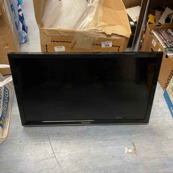 Panasonic 22 inch LED TV TX-24FS500B in untested condition.