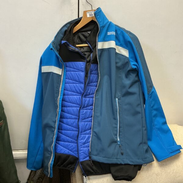 Men's blue and black Regatta Great Outdoors jacket for outdoor activities.