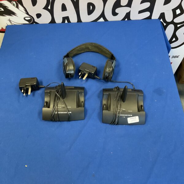 Sennheiser HDR 45 wireless headphones with T30 docks, vintage audio equipment.
