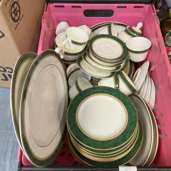 Vintage St Andrews dinner service with green marble pattern.