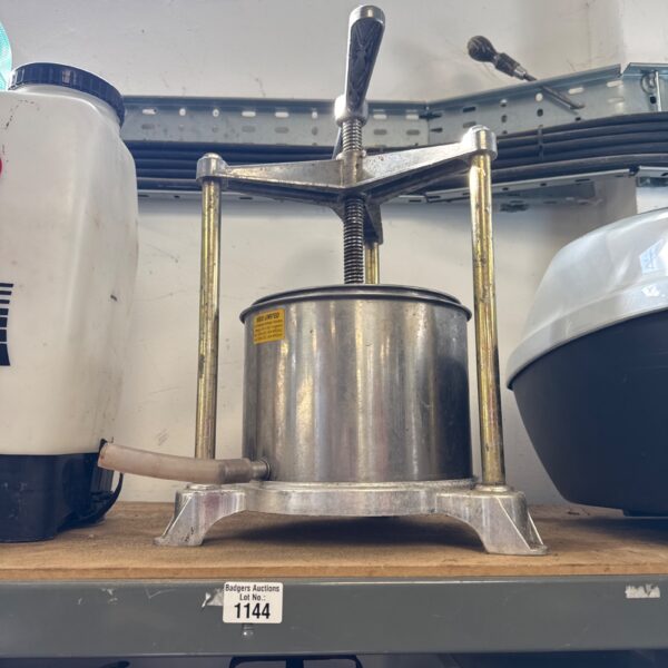 Vintage Vigo Ltd juice press for fruit and cider making.