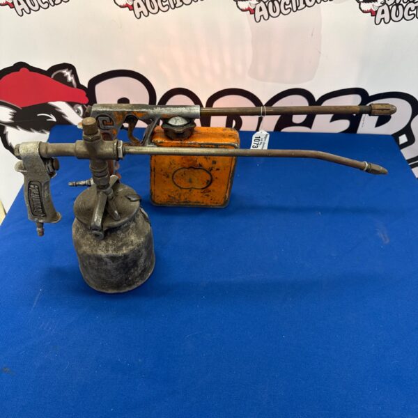 Vintage Broom & Wade pneumatic spray guns, workshop tools