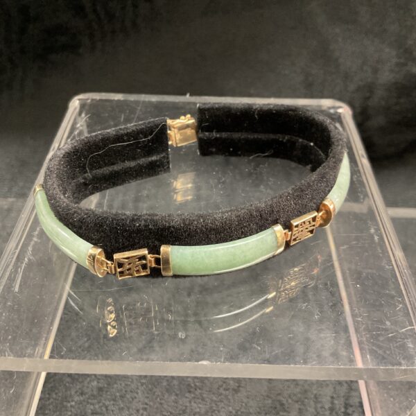 Vintage 9ct gold and jade link bracelet, Chinese jewellery.