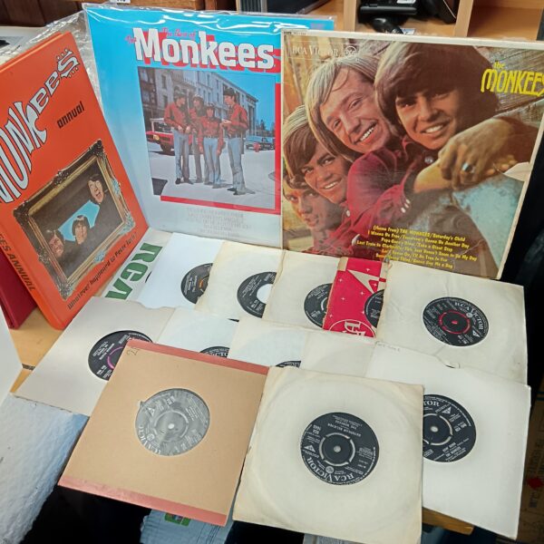 Collection of the monkees , including singles, LPs and 1968 annual