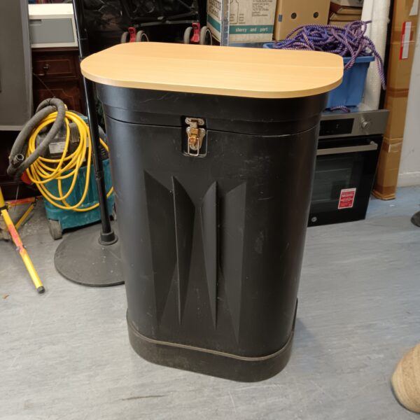 Wheeled transport display case