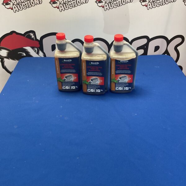 Bostik mortar plasticiser bottle, 1 litre construction chemical additive.