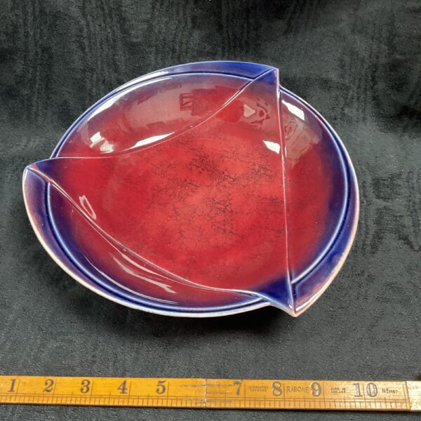 Vintage Carlton Ware Rouge Royal bowl, a striking art deco ceramic piece.