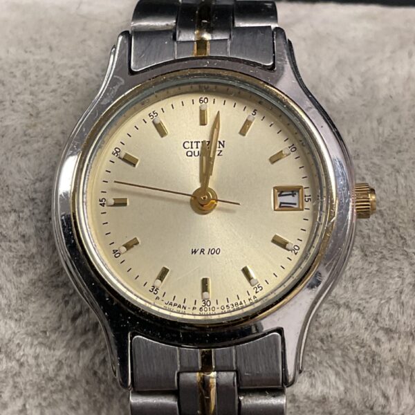 Gold-tone Citizen quartz ladies wristwatch presented as seen.