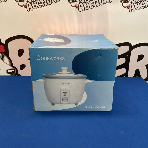 Front view of a white Cookworks electric rice cooker.