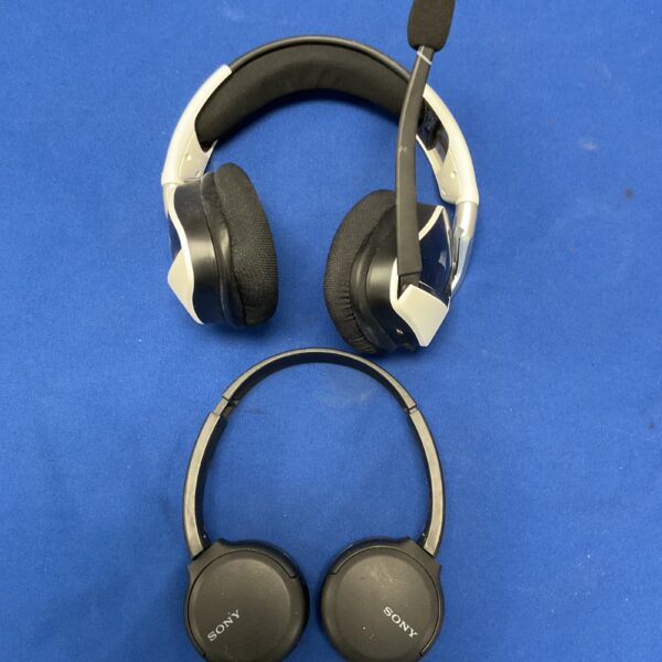 Corsair gaming headset and Sony headphones lot for gamers.