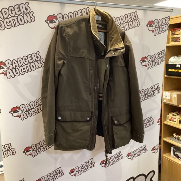 Men's Crew Clothing fleece-lined jacket size L, warm outdoor wear.