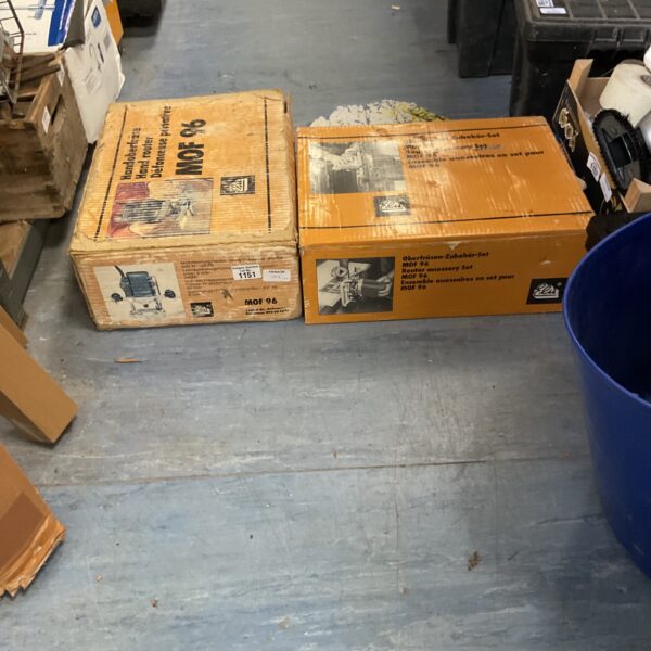Vintage Elu Mof 96 router in original packaging.