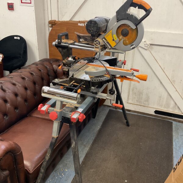 Evolution Rage 3-DB sliding mitre saw for woodworking and DIY.