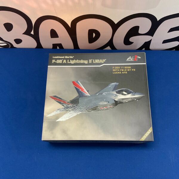 F-35A Lightning II model box, AF1 Models, scale model aircraft.