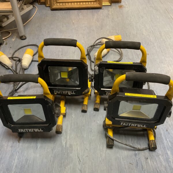 Pair of used Faithfull 20w floor lights for workshop or construction.