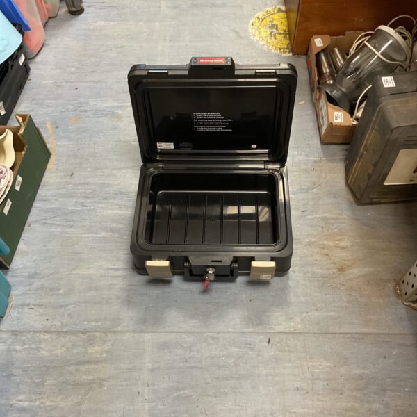 Honeywell 1102 fire resistant chest, empty portable security box.