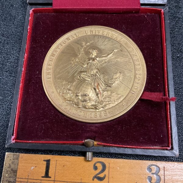 Gilt medal from the 1898 International Universal Exhibition, Earls Court.