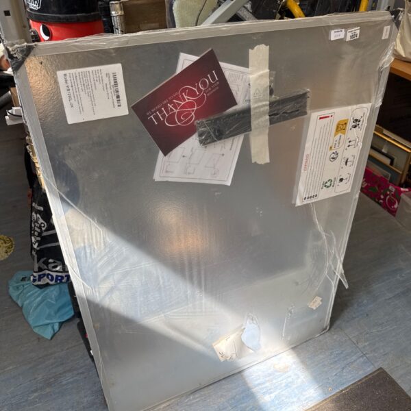 Large magnetic notice board, 120cm x 90cm, for office or home use.