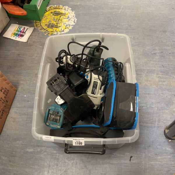 Mac Allister cordless power tool set including drill and impact driver.