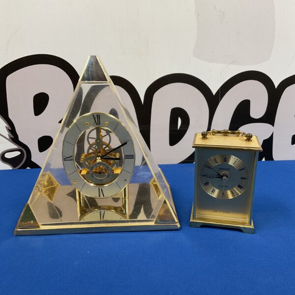 Vintage Metamec carriage clock in pyramid case