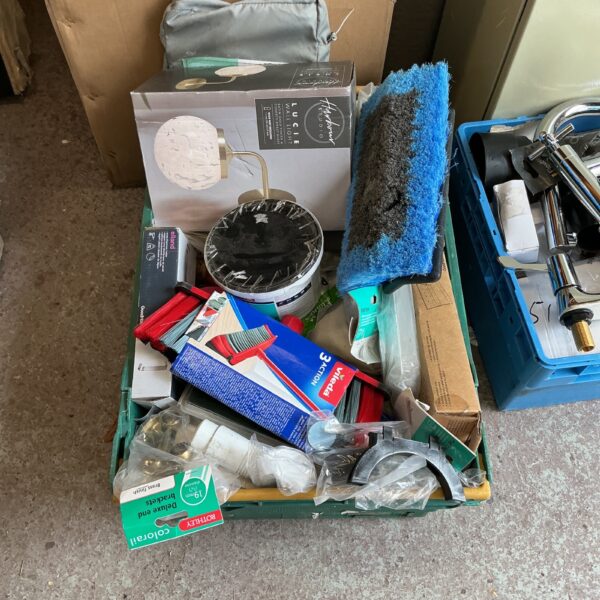 Mixed lot of cleaning supplies including a Vileda brush head in a box.