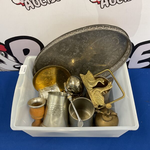 Vintage mixed metalware lot including pewter tankards and brass duck.