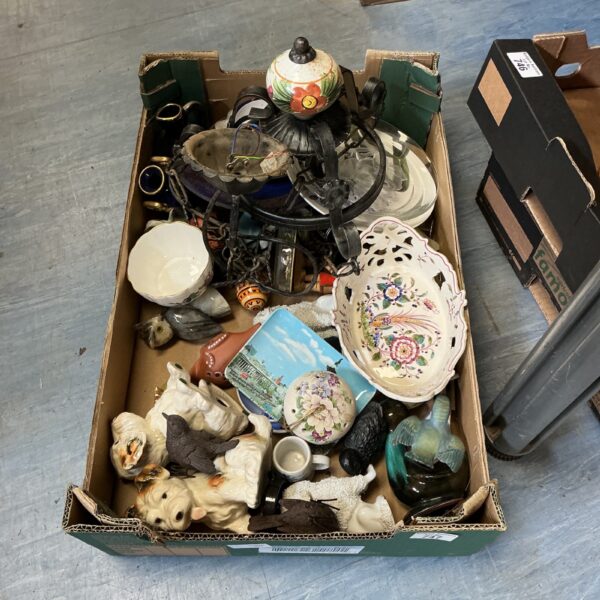 Mixed ornament lot featuring porcelain dogs and vintage figurines.