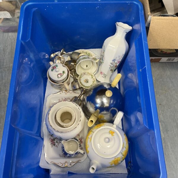 Mixed lot of vintage tea pots and collectibles for sale.