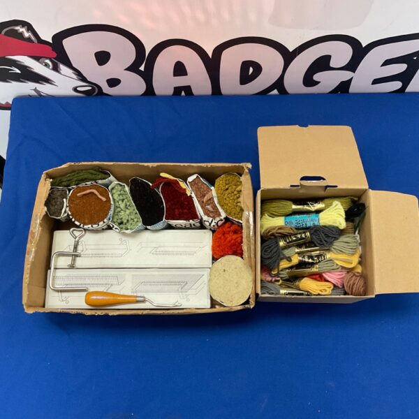 Mixed wool lot with Canvarex embroidery cotton for crafting.