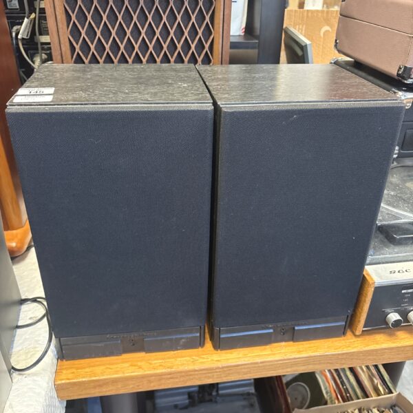 Vintage Mordaunt Short MS20i Pearl Edition bookshelf speakers in used condition.