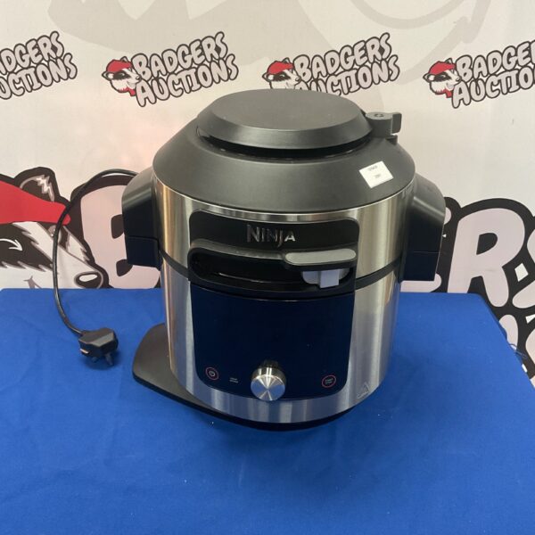 Silver Ninja Foodi Multi-cooker, model OP301UK, kitchen appliance.