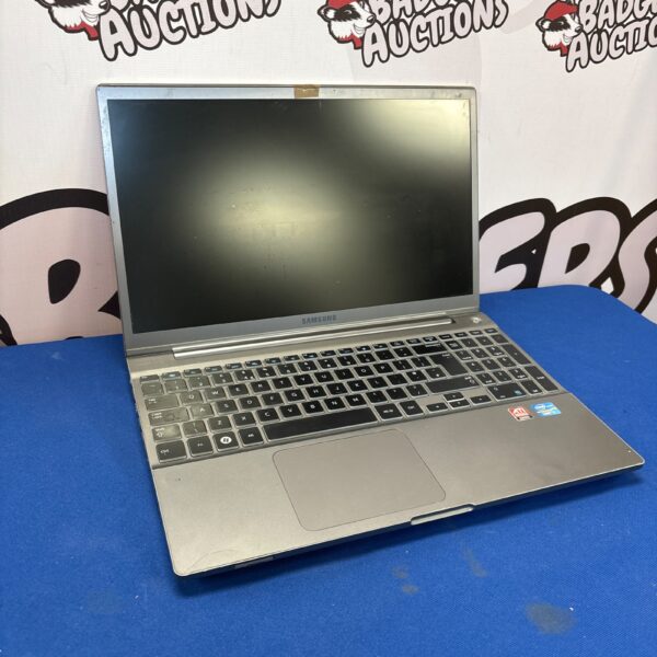 Used Samsung 700Z NP700Z5AH laptop for sale.