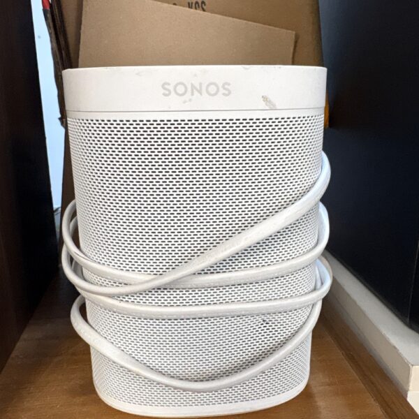 Sonos One SL ホワイト 動作確認済み Sonos One SL：究極のワイヤレス本棚スピーカー | Sonos