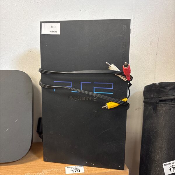 Black Sony PlayStation 2 console, model SCPH-70004, for retro gaming.