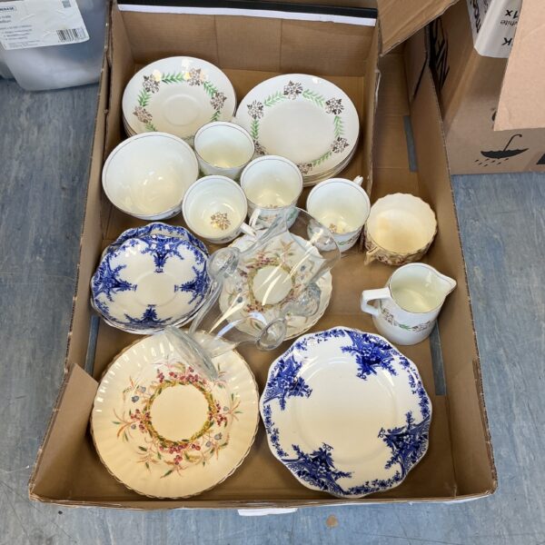 Mixed lot of antique Spencer Stephenson coffee set pieces.
